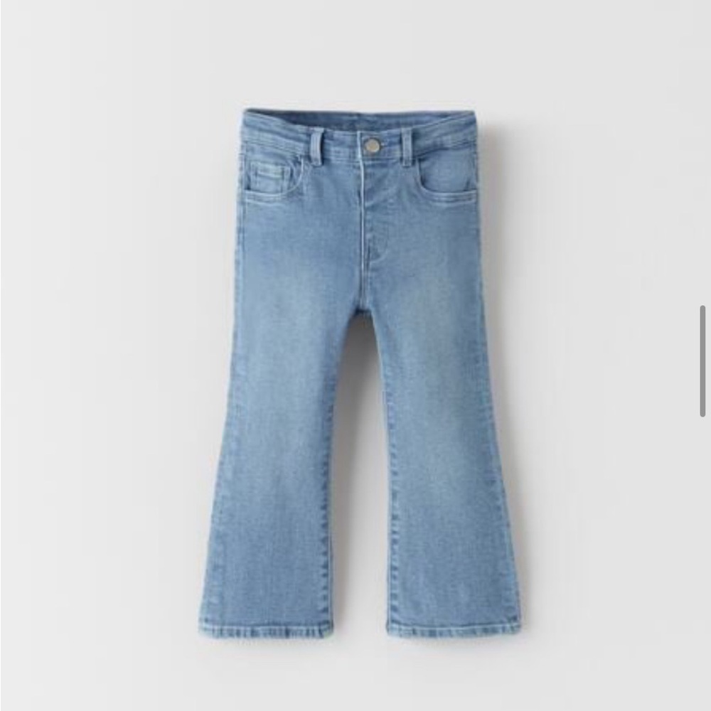 Zara | Flared Jeans